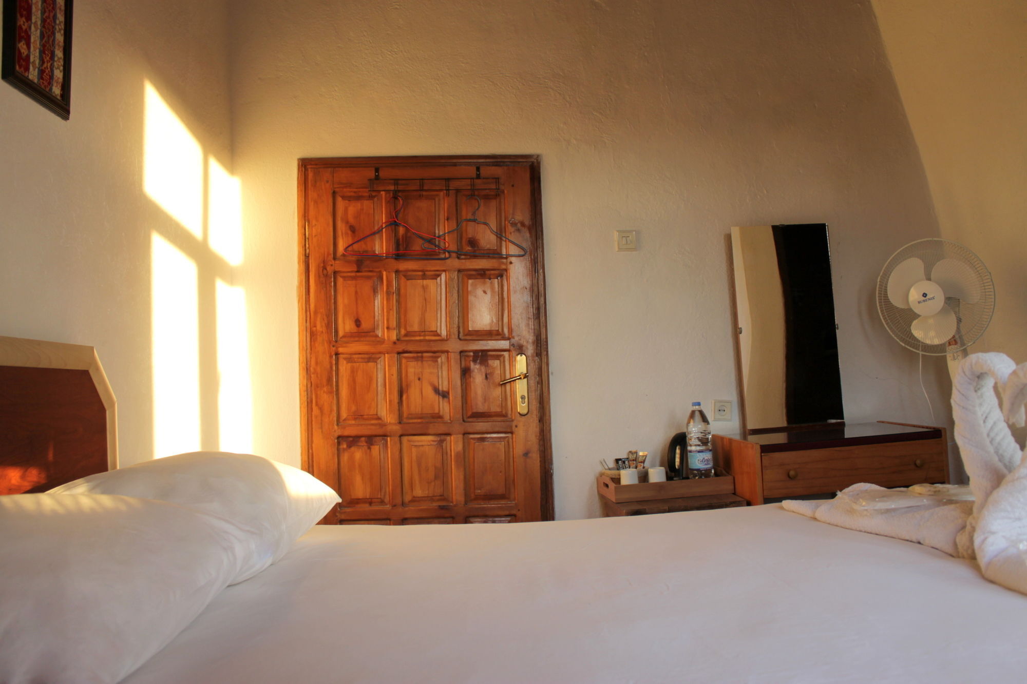 Yasin'S Place Backpackers Cave Hostel ギョレメ エクステリア 写真